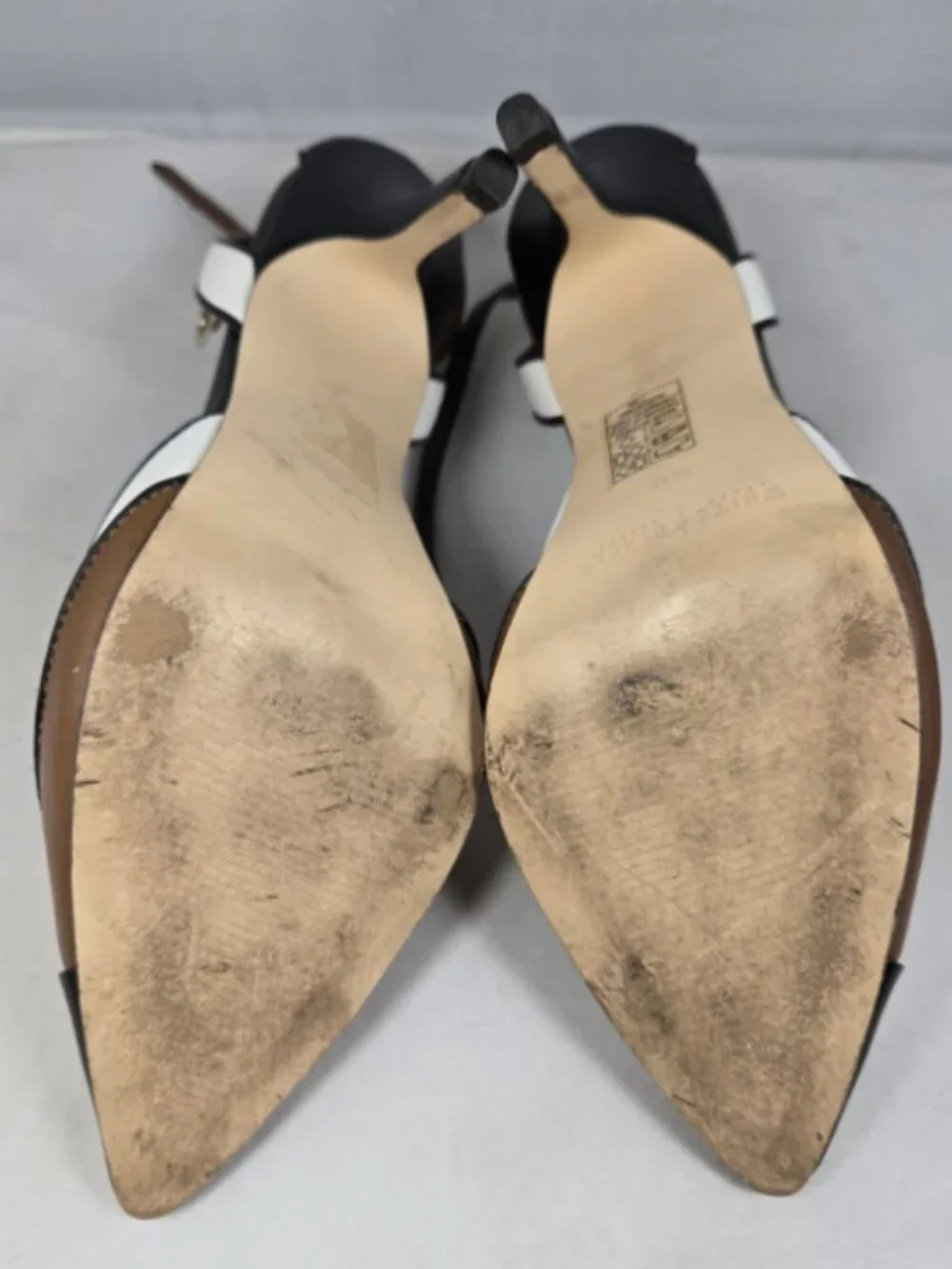 White House Black Market Colorblock Augustina Pointed Toe Heels 7.5 in Box